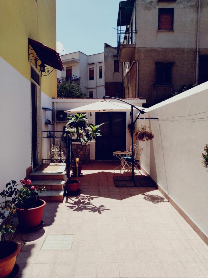 Dolce Casa Apartment Palermo Exterior photo